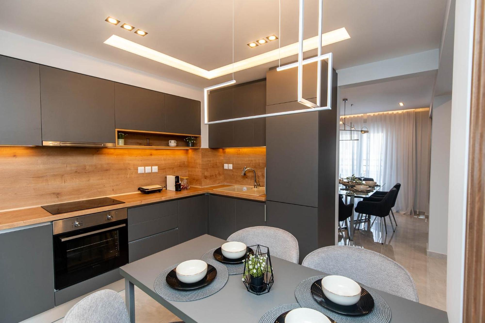 Urban Jungle Apartment Tesalonika Bagian luar foto